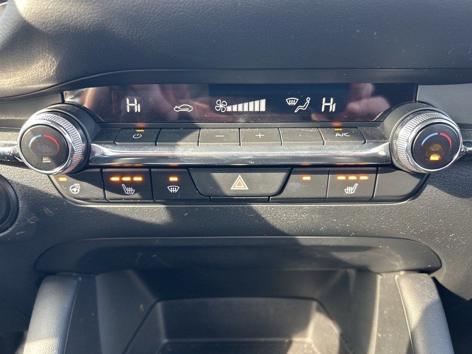Mazda 3 FB 2.0l "X" "SELECTION" "PRE-P" "BOSE" M Hybri foto 20