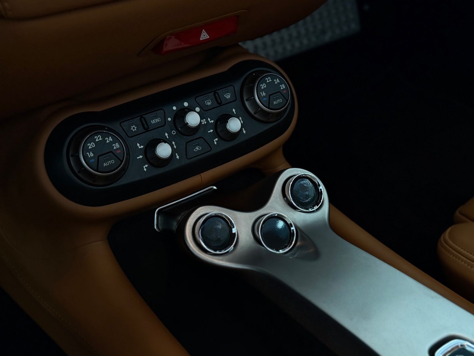 Ferrari California 4.3 V8/Daytona/Cuoio/Scuderia/Kamera foto 22