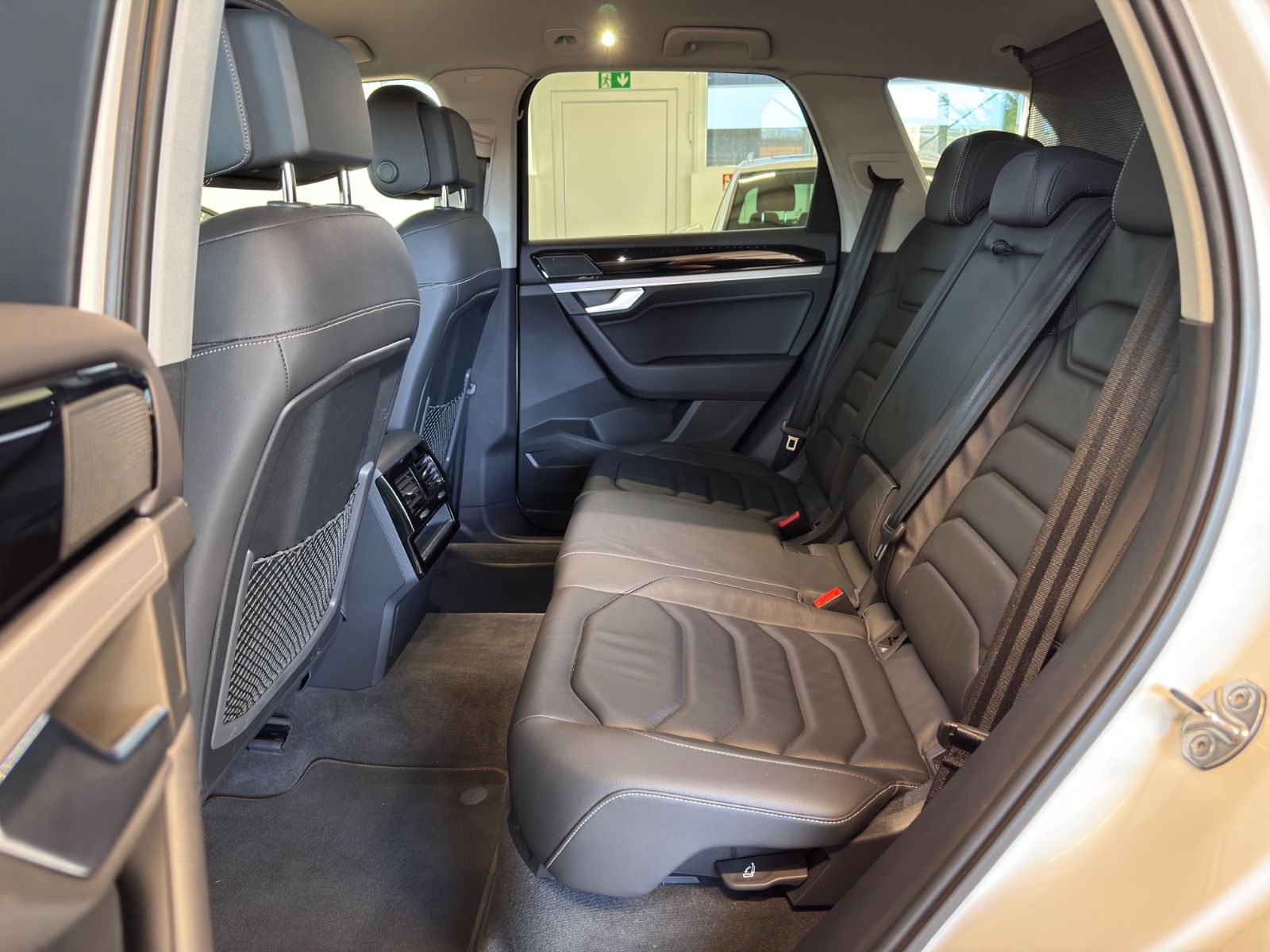 Volkswagen Touareg 1.Hand Virtual 4M AHK ACC Spur Leder foto 13