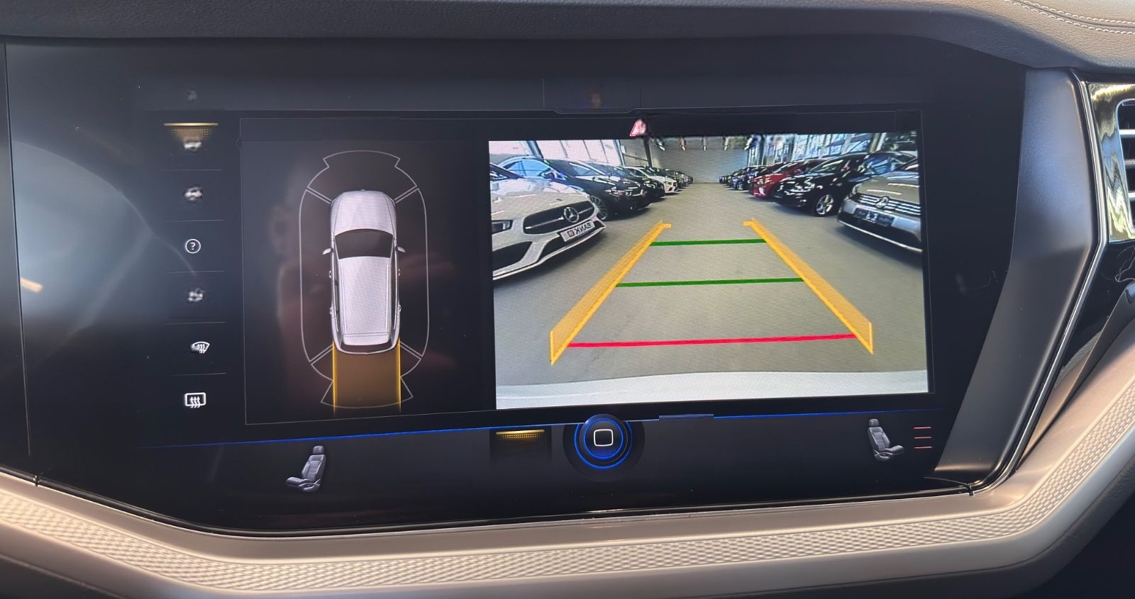 Volkswagen Touareg 1.Hand Virtual 4M AHK ACC Spur Leder foto 17