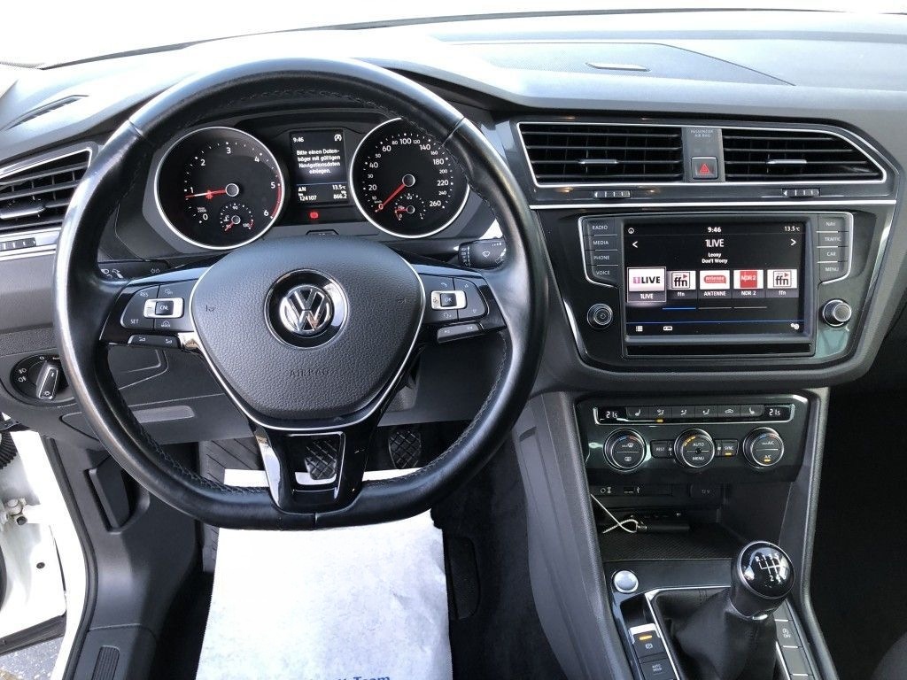 Volkswagen Tiguan 2.0 TDI SCR BMT Comfortline Navi AHK PDC foto 10