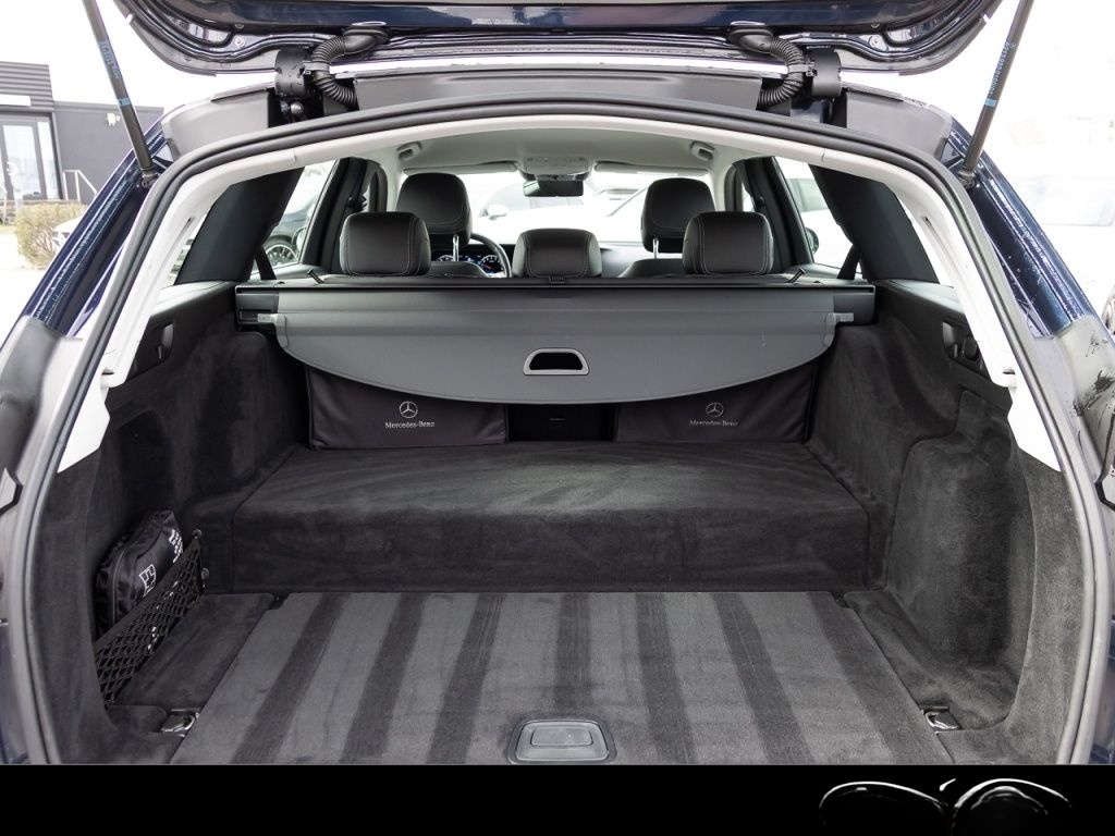 Mercedes-Benz E 300 e T Avantgarde *AHK*Cam*Distr*MBUX*EasyP* foto 9