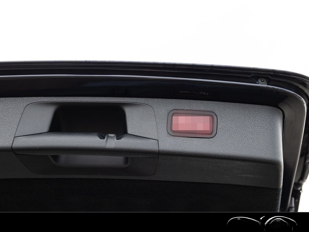 Mercedes-Benz E 300 e T Avantgarde *AHK*Cam*Distr*MBUX*EasyP* foto 10