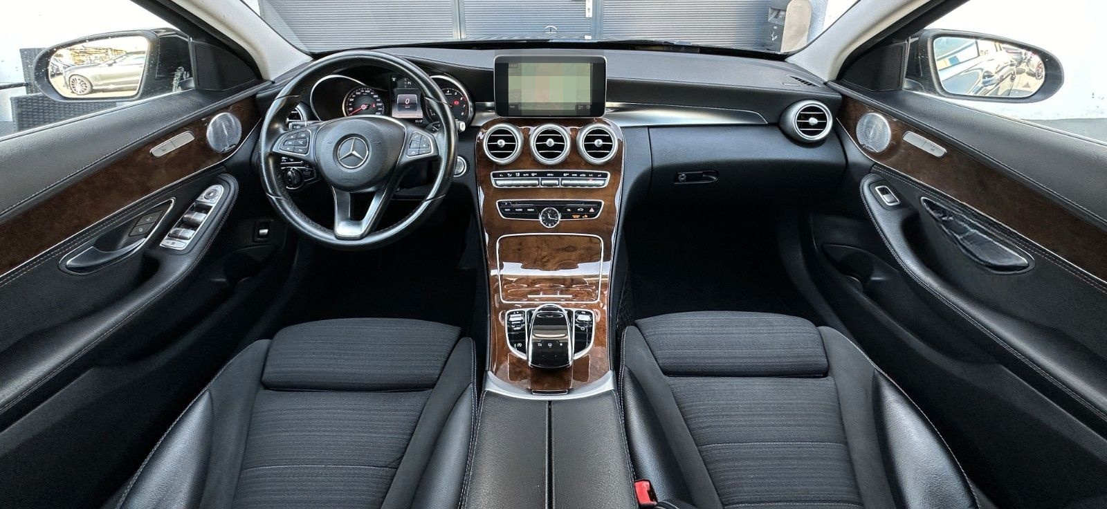Mercedes-Benz C 400 4M*LUXURY*AMBIENT*BURM*DIST+*COMAND*KAMERA foto 3