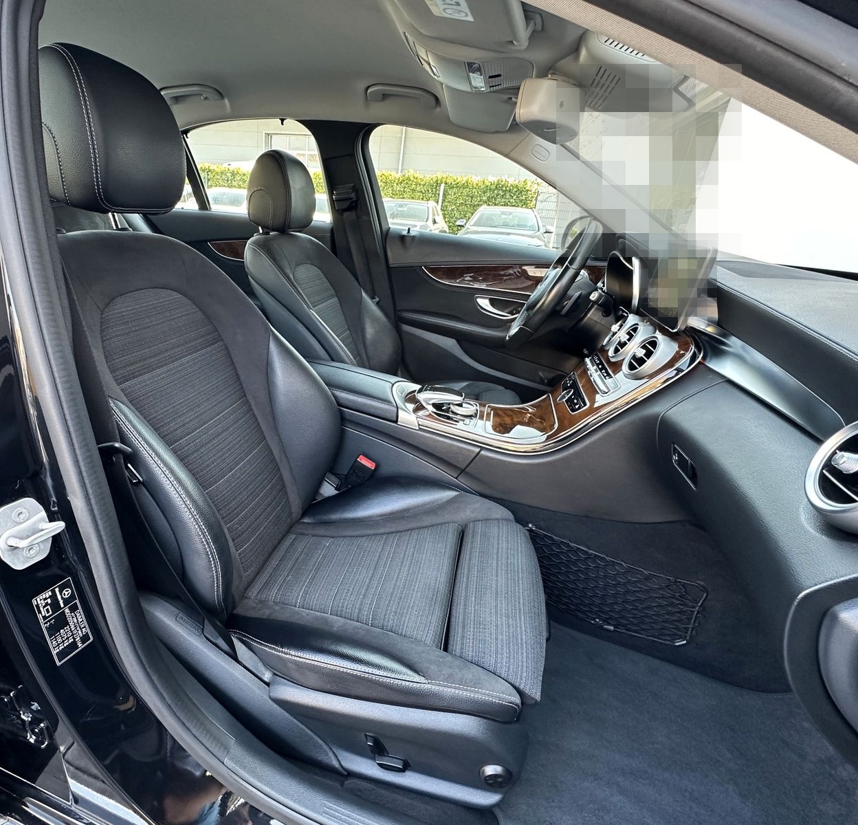Mercedes-Benz C 400 4M*LUXURY*AMBIENT*BURM*DIST+*COMAND*KAMERA foto 6