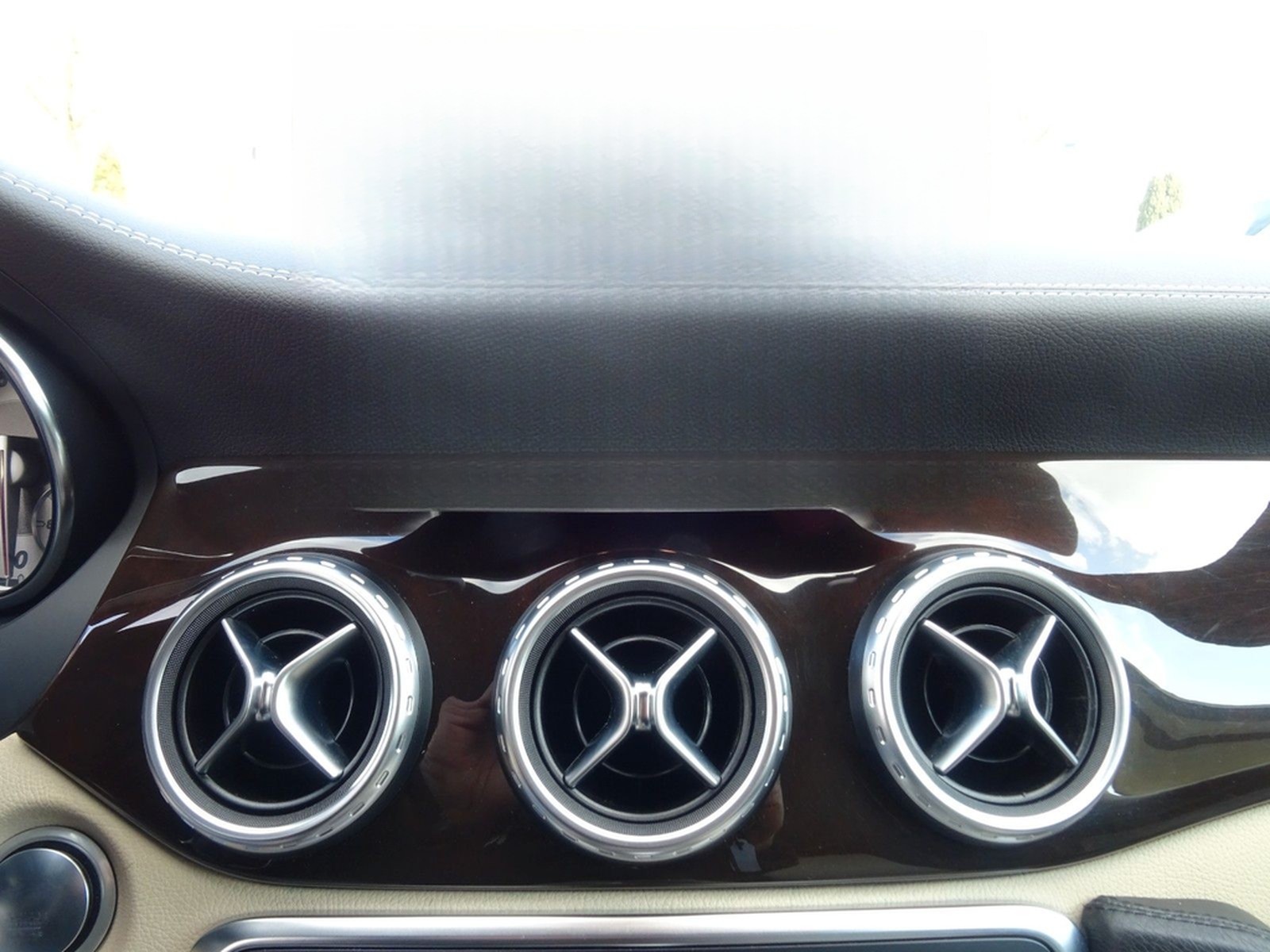 Mercedes-Benz GLA 250 4Matic AMG 2. HAND LED NAVI KAMERA LEDER foto 11
