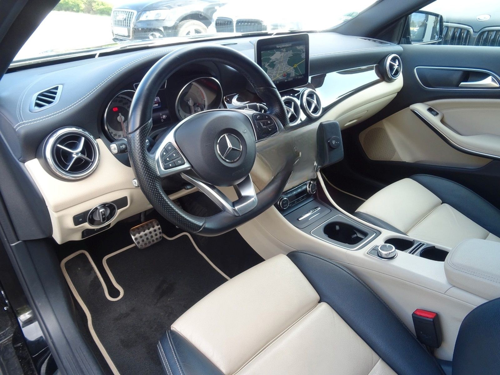 Mercedes-Benz GLA 250 4Matic AMG 2. HAND LED NAVI KAMERA LEDER foto 20