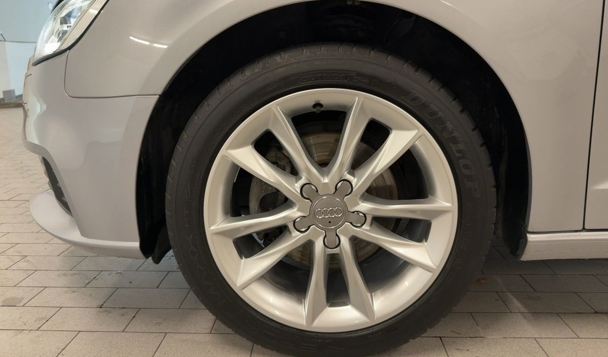 Audi A3 Sportback 1.5 TFSI S tr. AHK XENON NAVI ACC foto 14