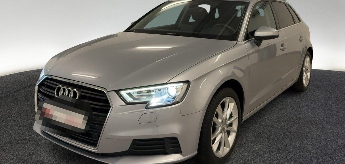 Audi A3 Sportback 1.5 TFSI S tr. AHK XENON NAVI ACC foto 3
