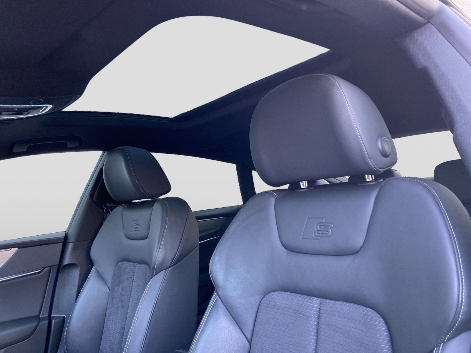 Audi A7 Sportback 50TFSIe quattro S-trc HUD Pano CAM foto 13
