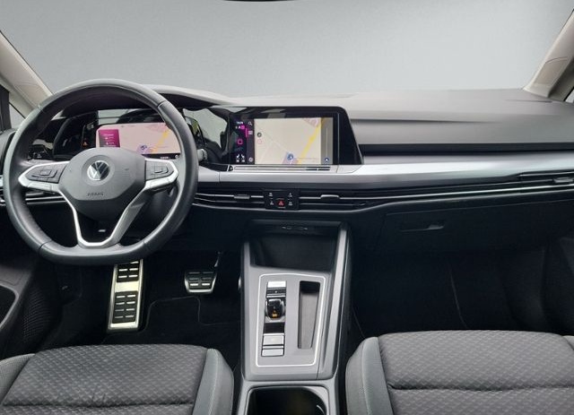 Volkswagen Golf VIII 2.0 TDI DSG AHK+HEAD-UP+KAMERA+NAVI+LE foto 11