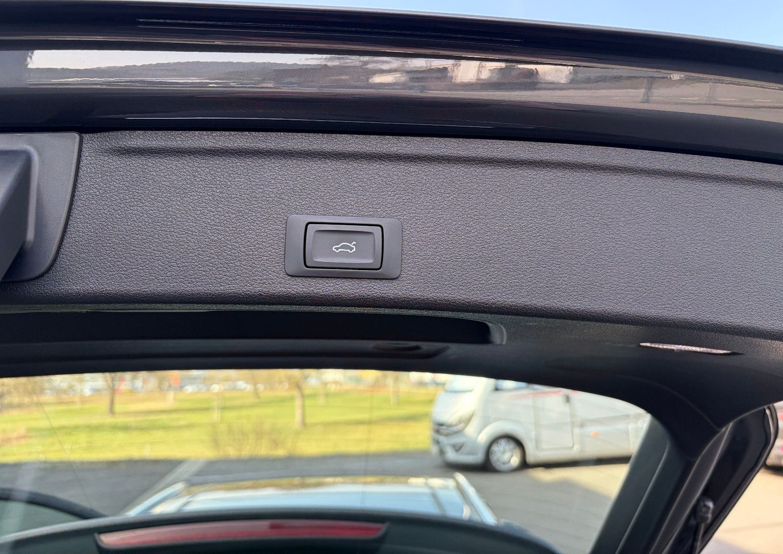 Audi A4 Avant 35 TDI sport S-LINE PANO AHK MATRIX-LED foto 20