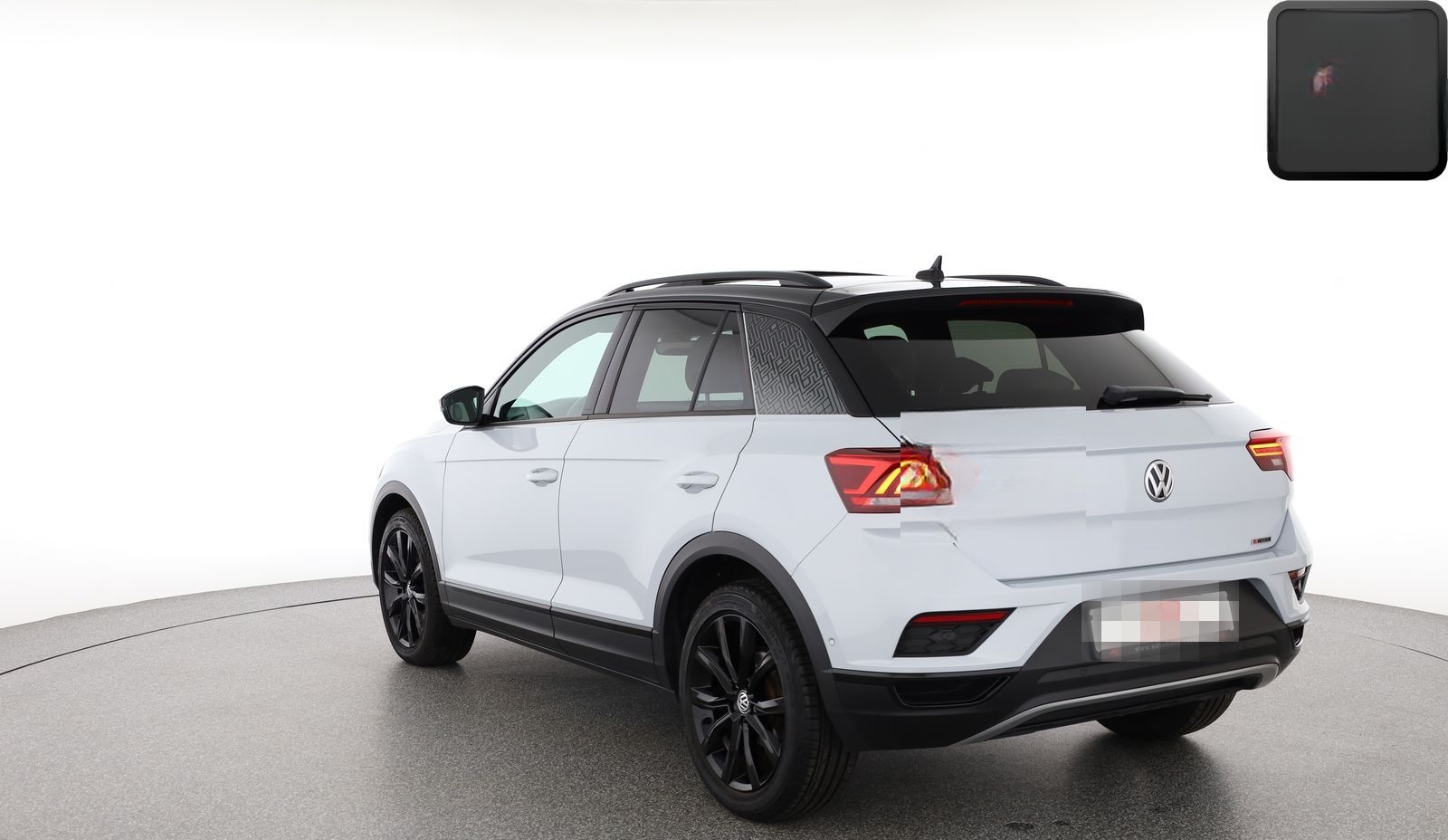 Volkswagen T-Roc 2.0 TSI 4M SPORT PANORAMA,BEATS,KEYLESS foto 3