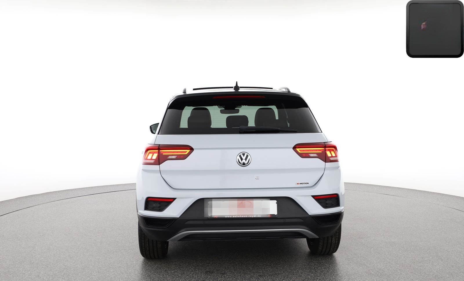 Volkswagen T-Roc 2.0 TSI 4M SPORT PANORAMA,BEATS,KEYLESS foto 4