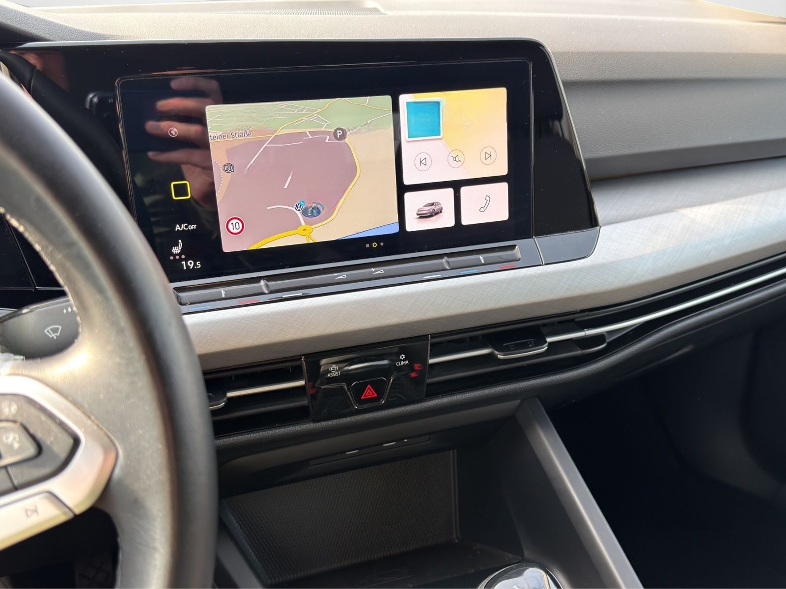 Volkswagen Golf Variant 2.0TDI Life LED/AHK/Navi/ACC/App foto 20