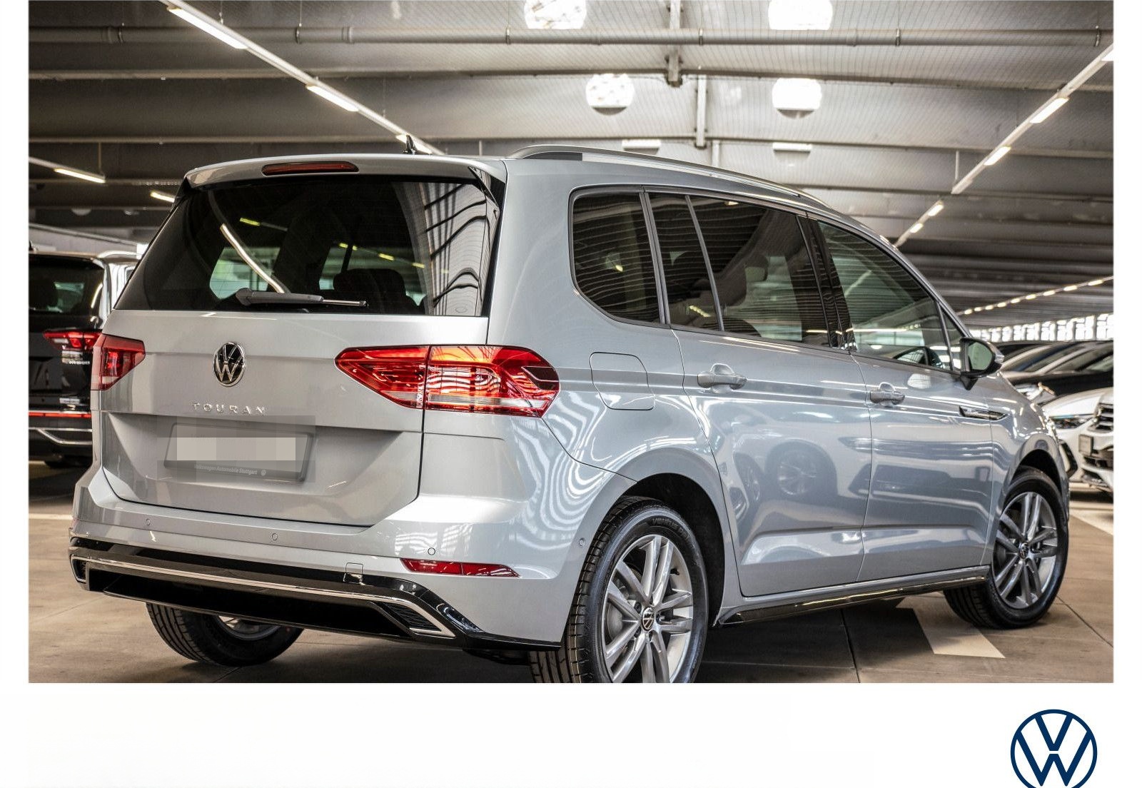 Volkswagen Touran 1.5 TSI R-Line DSG 7-Sitze Kamera AHK foto 2