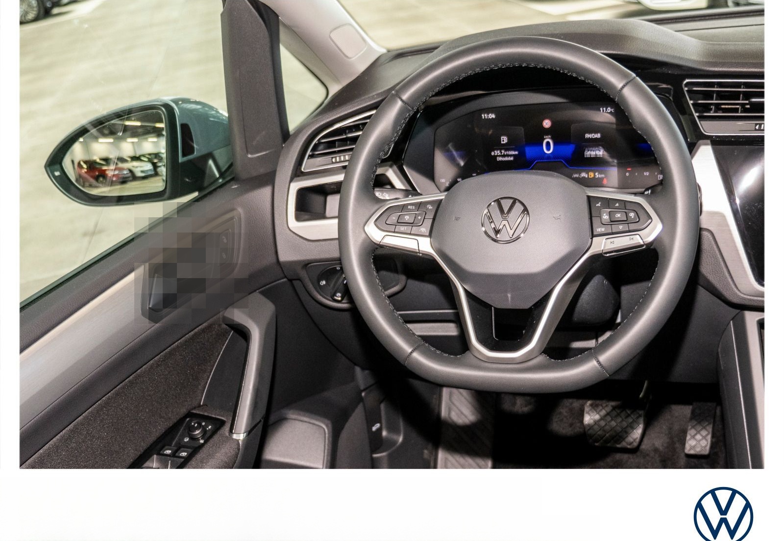 Volkswagen Touran 1.5 TSI R-Line DSG 7-Sitze Kamera AHK foto 9