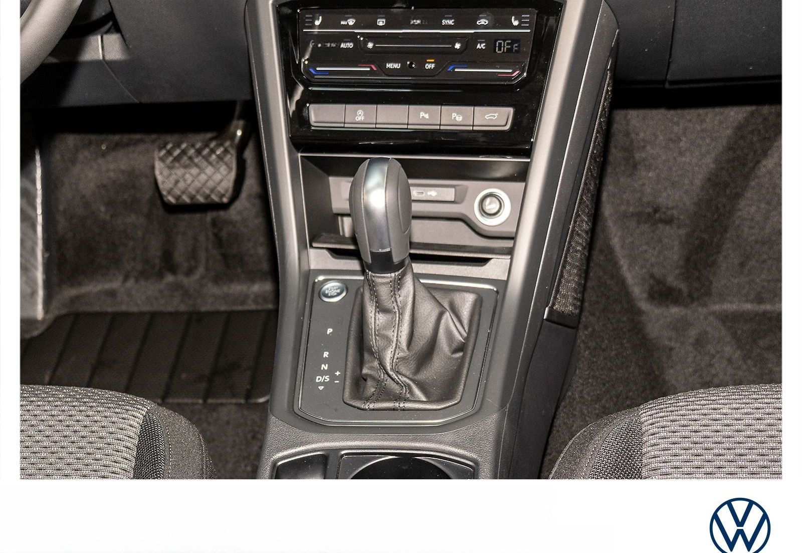 Volkswagen Touran 1.5 TSI Comfortline DSG Kamera AHK foto 8