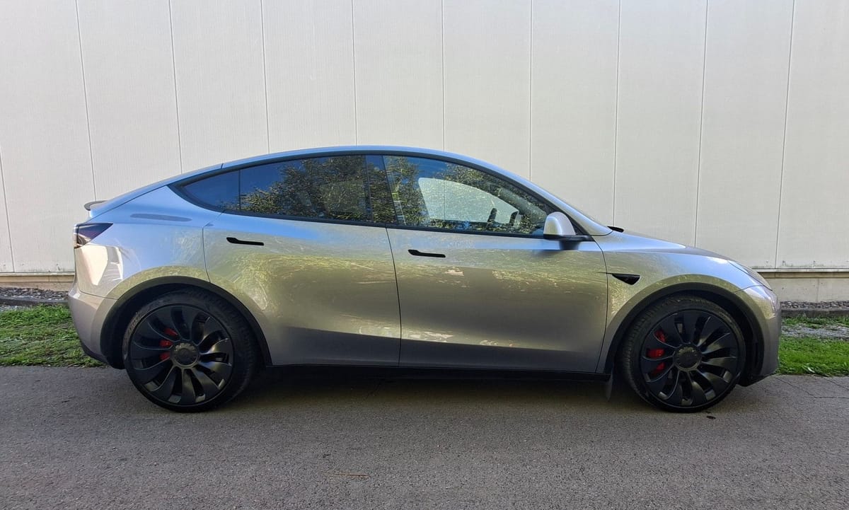 Tesla Model Y Performance Dual AWD SOH 95,4 % foto 8