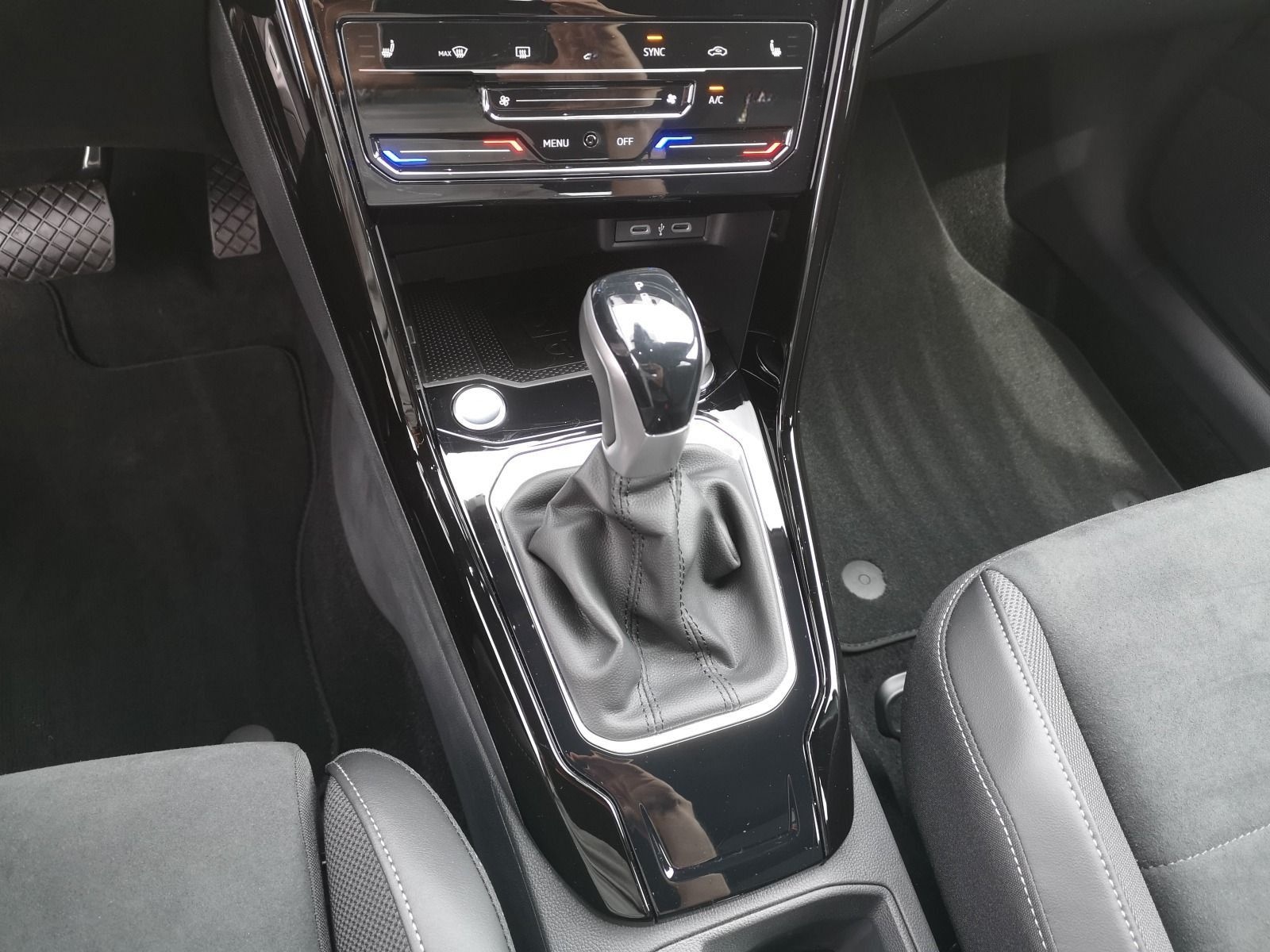 Volkswagen T-Roc Style 1.5 TSI DSG*IQ-Light*BlackStyle*Kam* foto 16