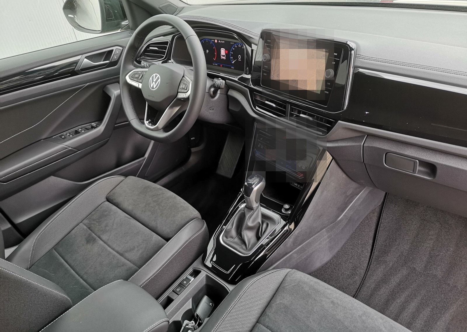 Volkswagen T-Roc Style 1.5 TSI DSG*IQ-Light*BlackStyle*Kam* foto 10