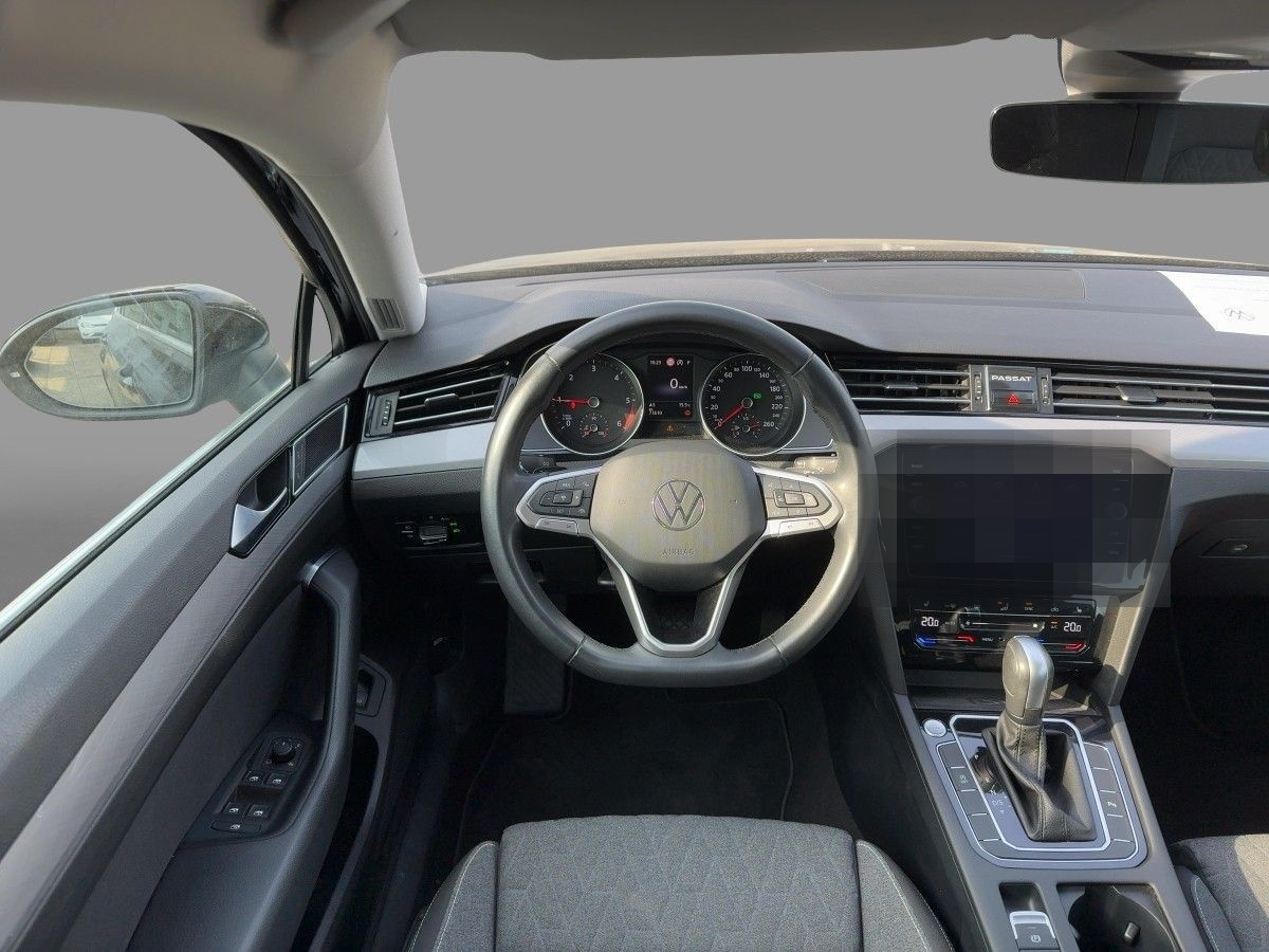 Volkswagen Passat Variant 2.0 TDI DSG Business Navi LED SHZ foto 11