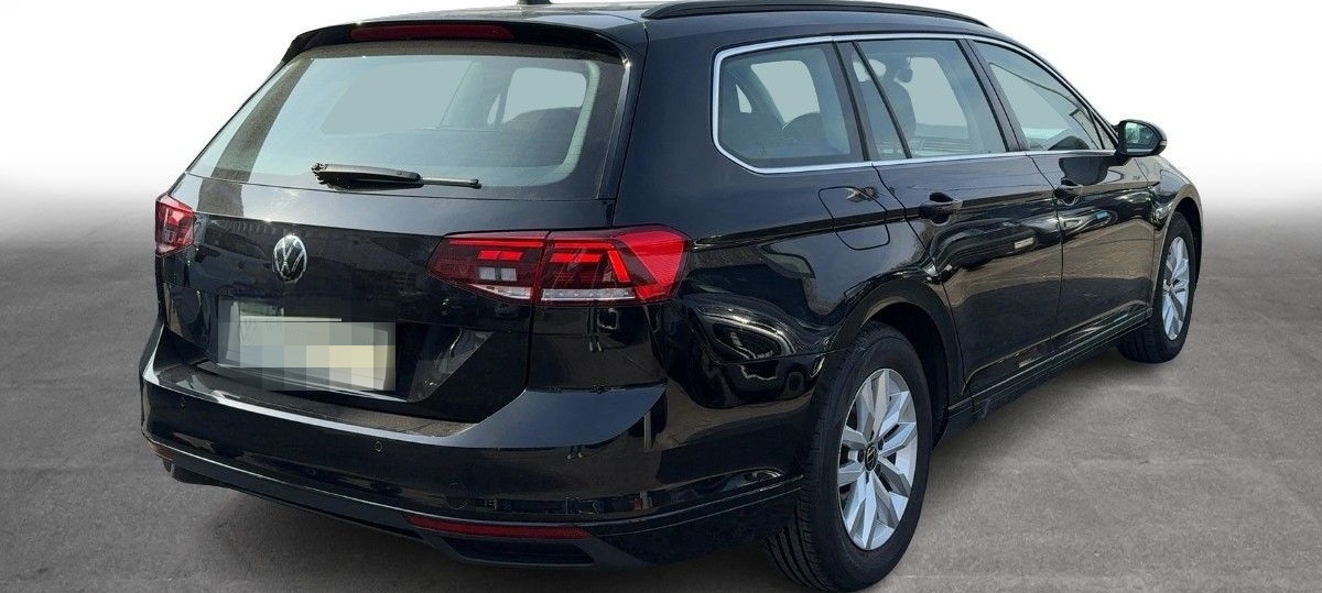Volkswagen Passat Variant 2.0 TDI DSG Business Navi LED SHZ foto 5