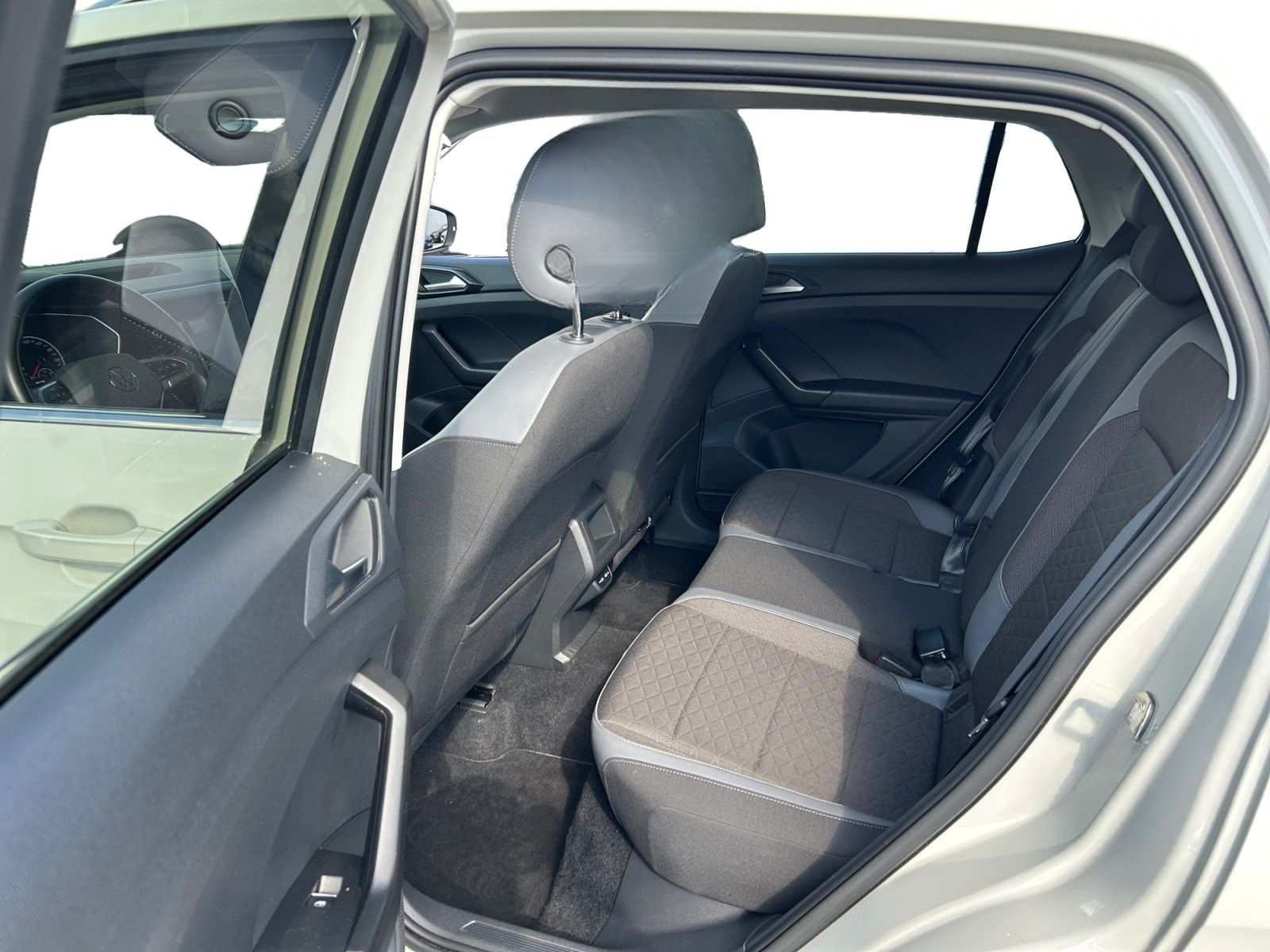 Volkswagen T-Cross 1.0TSI Style LED APP PDC CAM Sitzh DAB+ foto 11