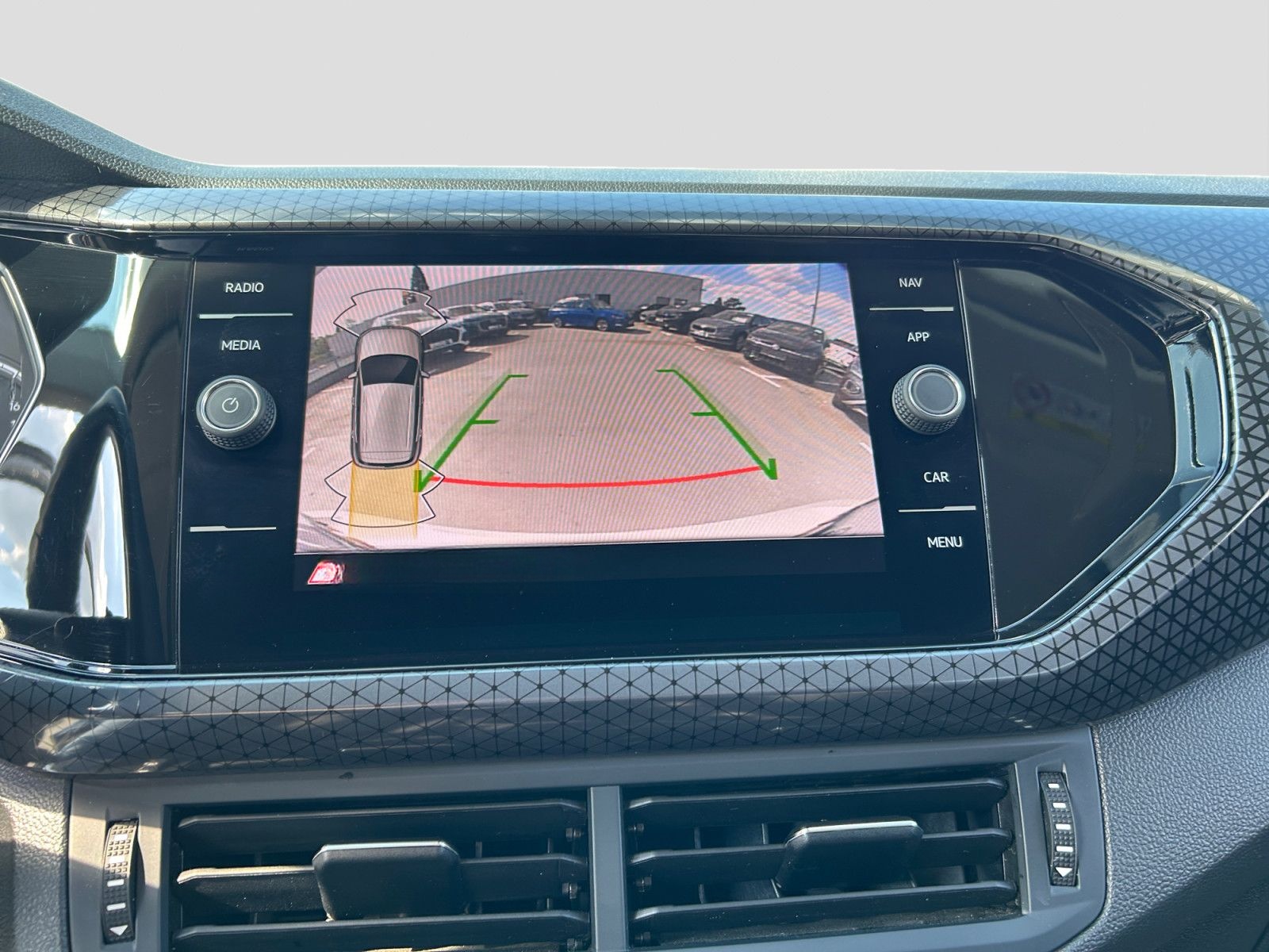 Volkswagen T-Cross 1.0TSI Style LED APP PDC CAM Sitzh DAB+ foto 13