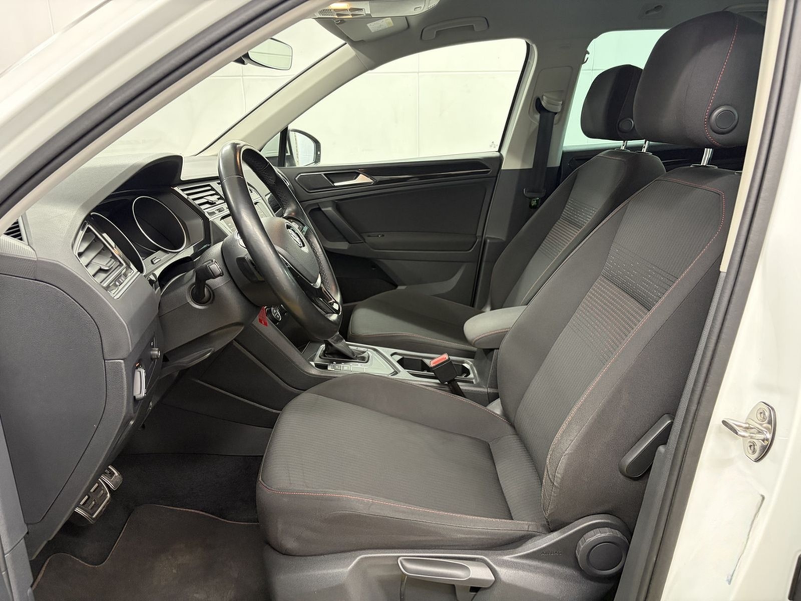 Volkswagen Tiguan SOUND AHK+Head-up+LED+360°+Navi+Oryxweiß foto 25