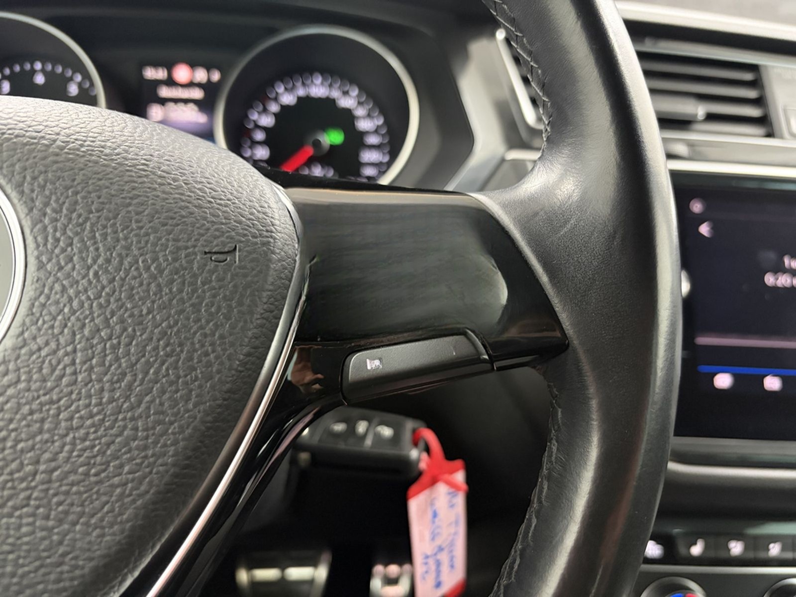 Volkswagen Tiguan SOUND AHK+Head-up+LED+360°+Navi+Oryxweiß foto 27