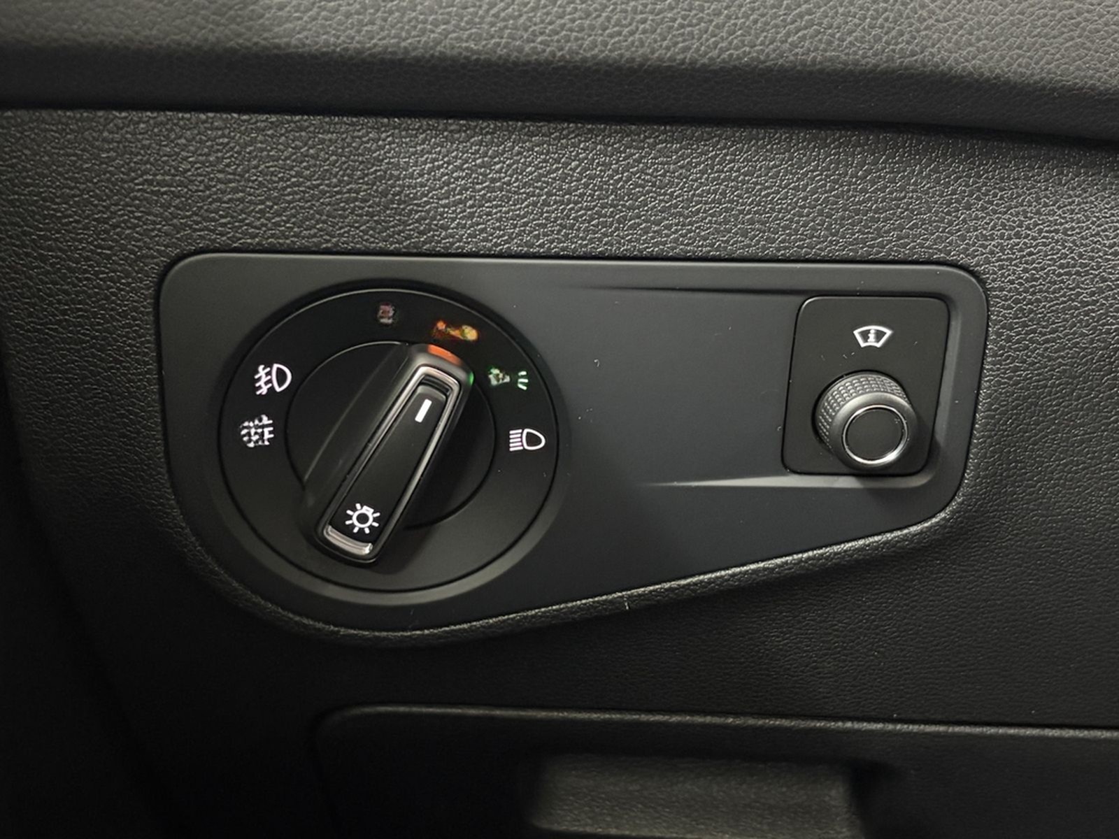 Volkswagen Tiguan SOUND AHK+Head-up+LED+360°+Navi+Oryxweiß foto 29