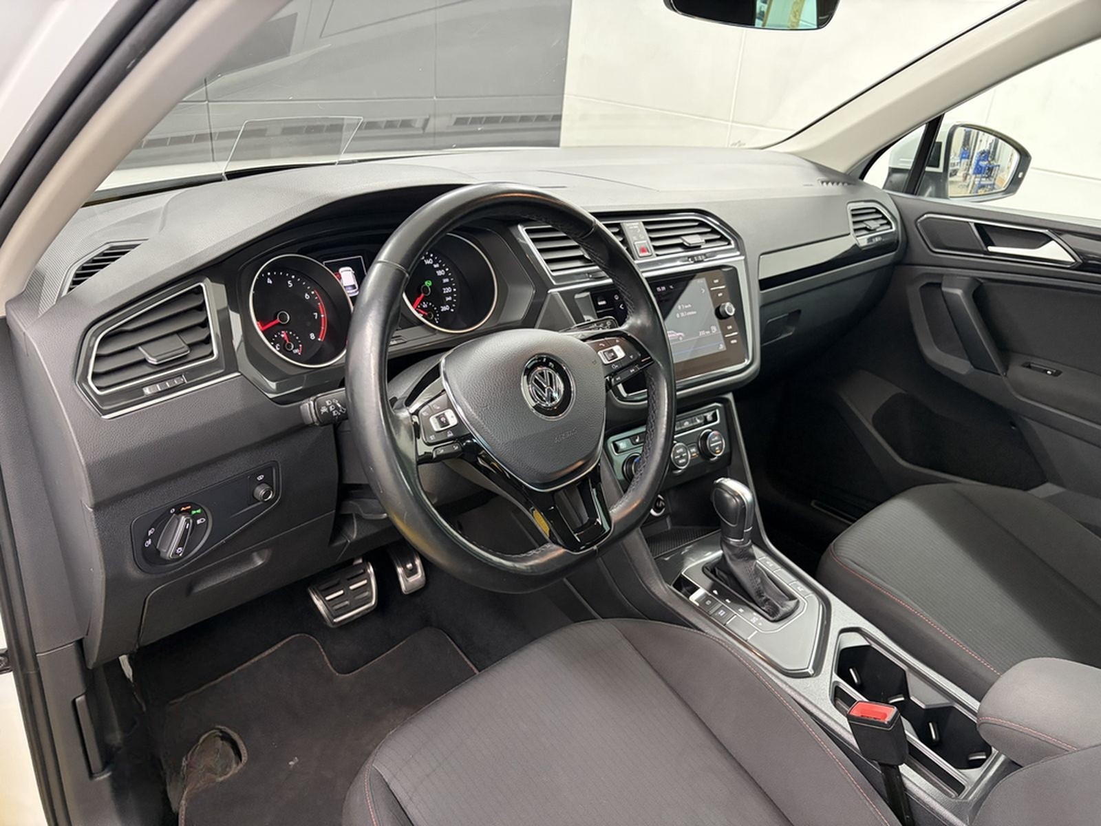 Volkswagen Tiguan SOUND AHK+Head-up+LED+360°+Navi+Oryxweiß foto 8