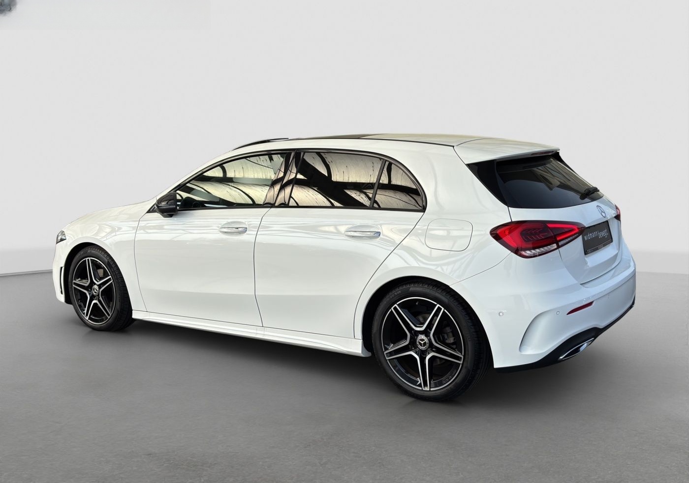 Mercedes-Benz A 200 d AMG-Line*AHK*Pano*Memory*Multibeam*360°K foto 8