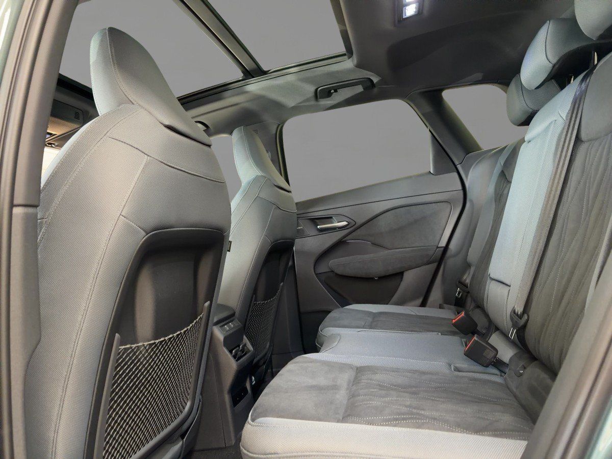 Audi Q3 SUV e-hybrid PanoDach, Head Up, Matrix foto 8
