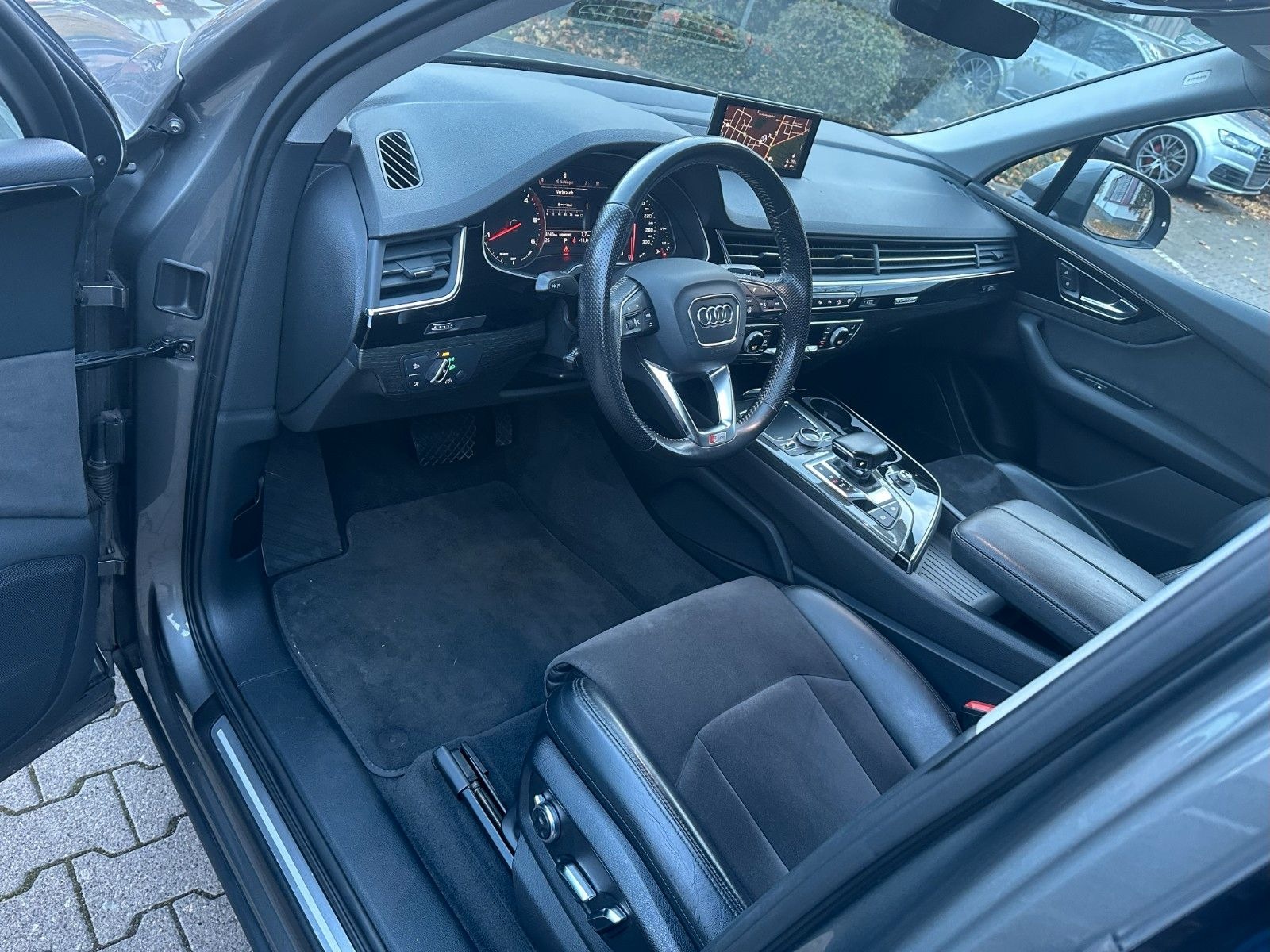 Audi Q7 3.0 TDI quattro/S-Line/Navi/Alcantara Kamera foto 12