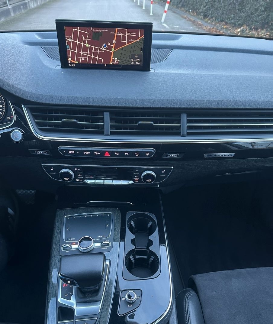 Audi Q7 3.0 TDI quattro/S-Line/Navi/Alcantara Kamera foto 14