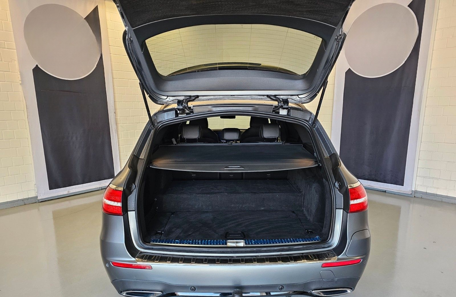 Mercedes-Benz E 300de T-Modell AMG-Line + 360°/ACC/Burmester foto 8