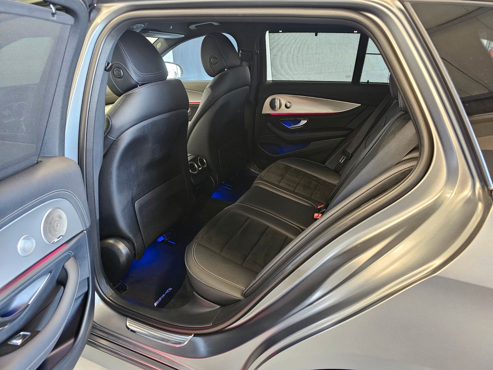 Mercedes-Benz E 300de T-Modell AMG-Line + 360°/ACC/Burmester foto 10