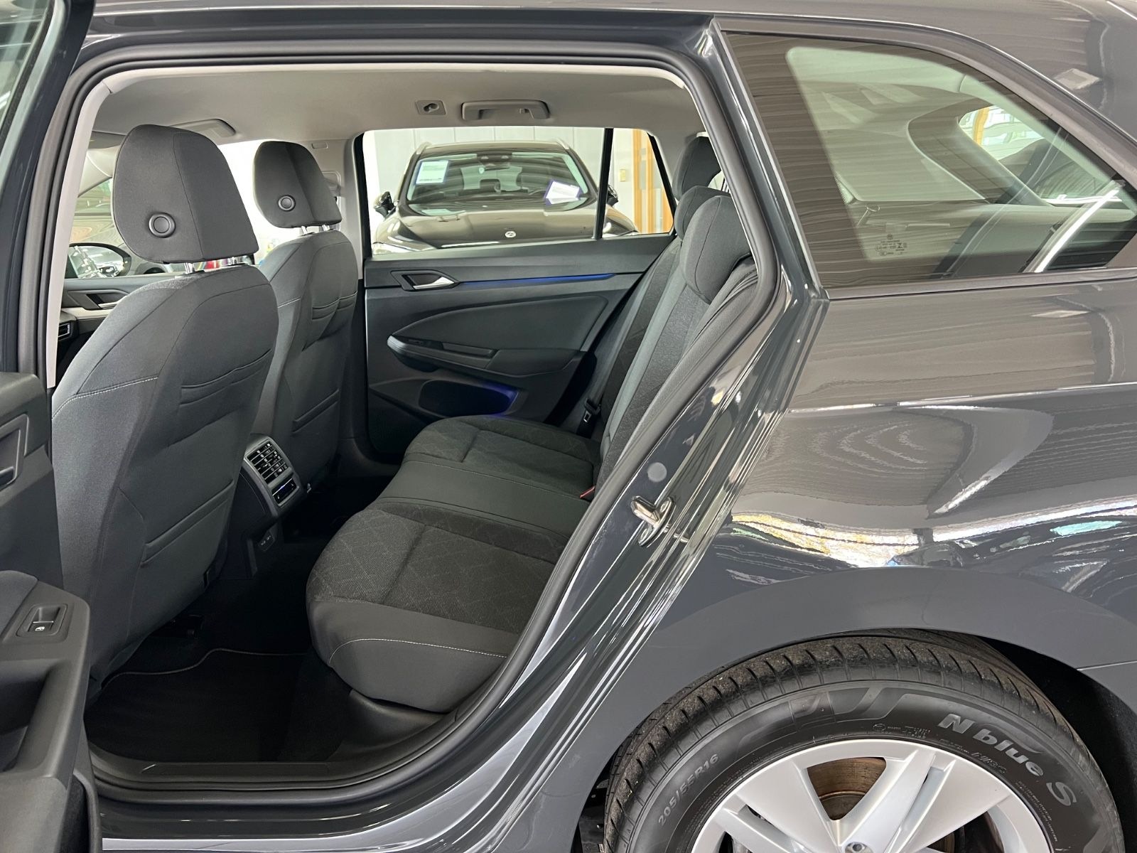 Volkswagen Golf VIII Variant 2.0 TDI Life I VIELE EXTRAS I foto 20