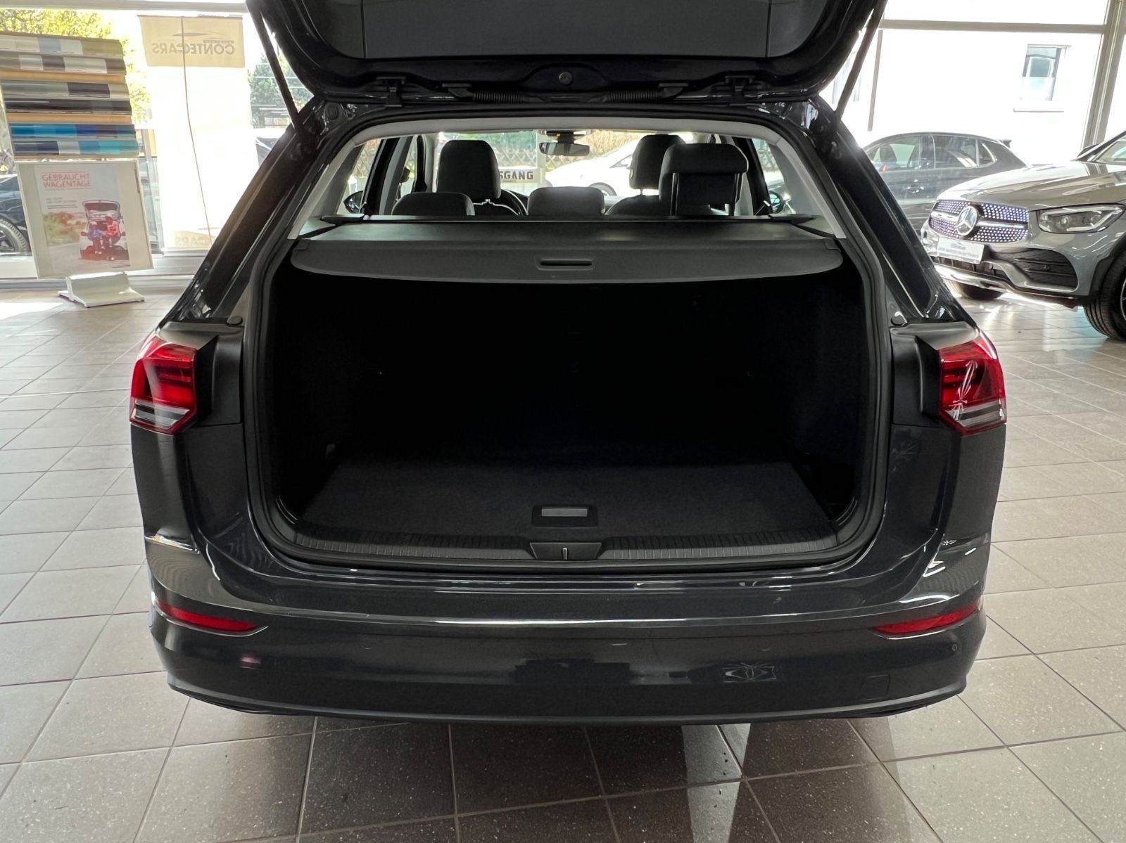 Volkswagen Golf VIII Variant 2.0 TDI Life I VIELE EXTRAS I foto 10