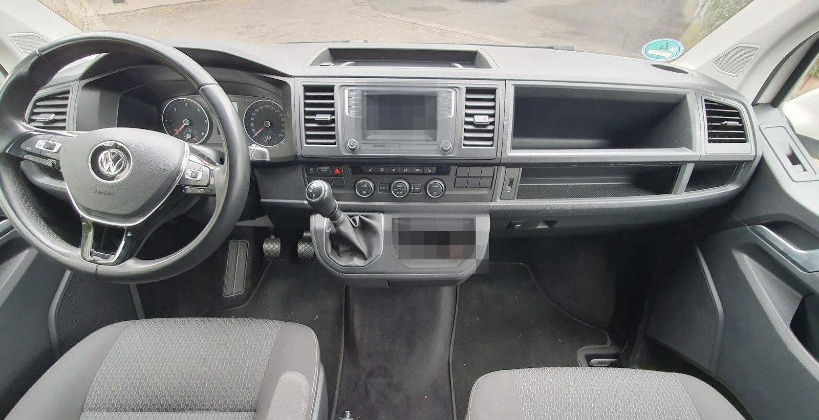 Volkswagen T6 Multivan TDI Edition 30 foto 6