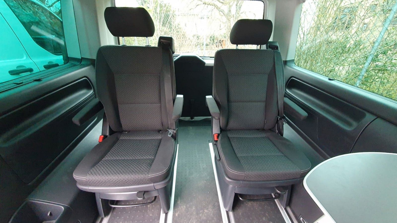 Volkswagen T6 Multivan TDI Edition 30 foto 8