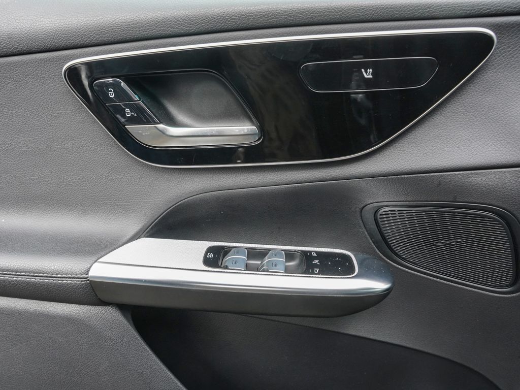 Mercedes-Benz GLC 220 d AVANTGARDE DISTRONIC AHK 360KAMERA foto 14