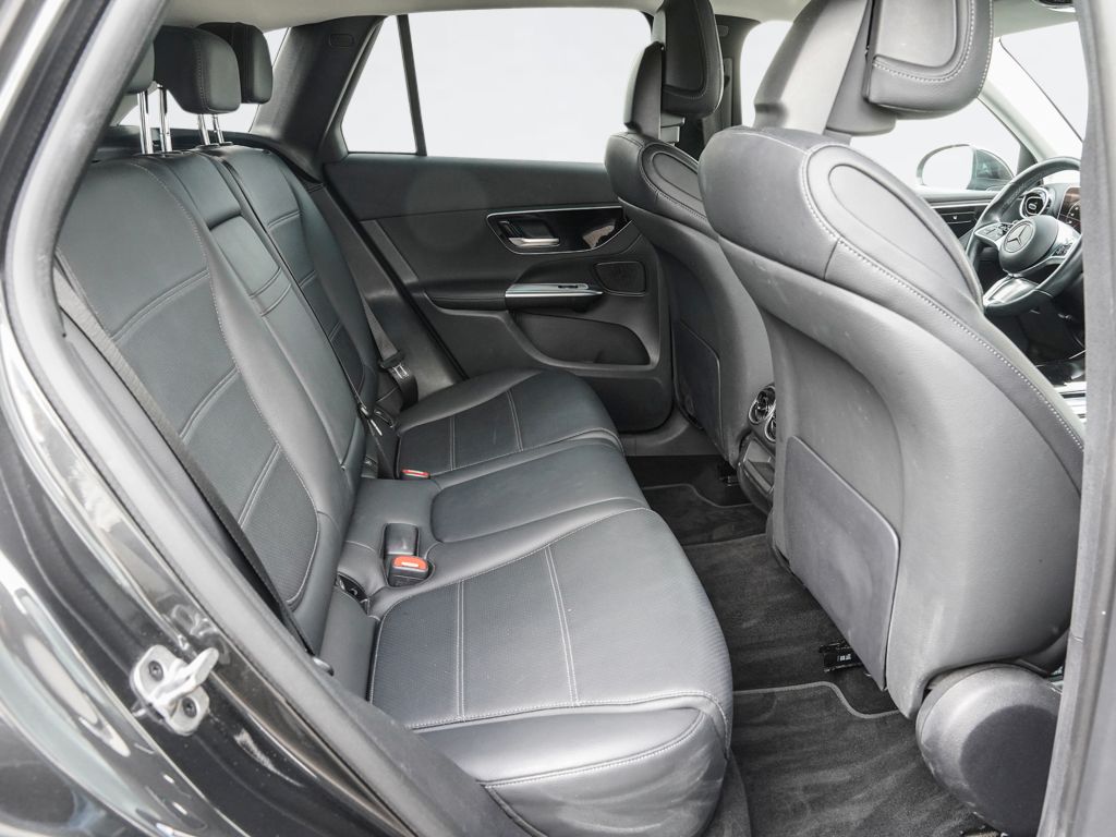 Mercedes-Benz GLC 220 d AVANTGARDE DISTRONIC AHK 360KAMERA foto 6