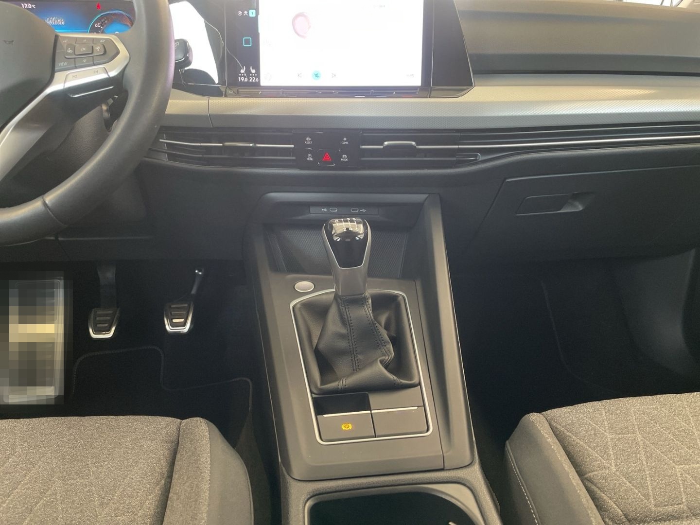 Volkswagen Golf MOVE 1,5 TSI LED PDC SHZ foto 14
