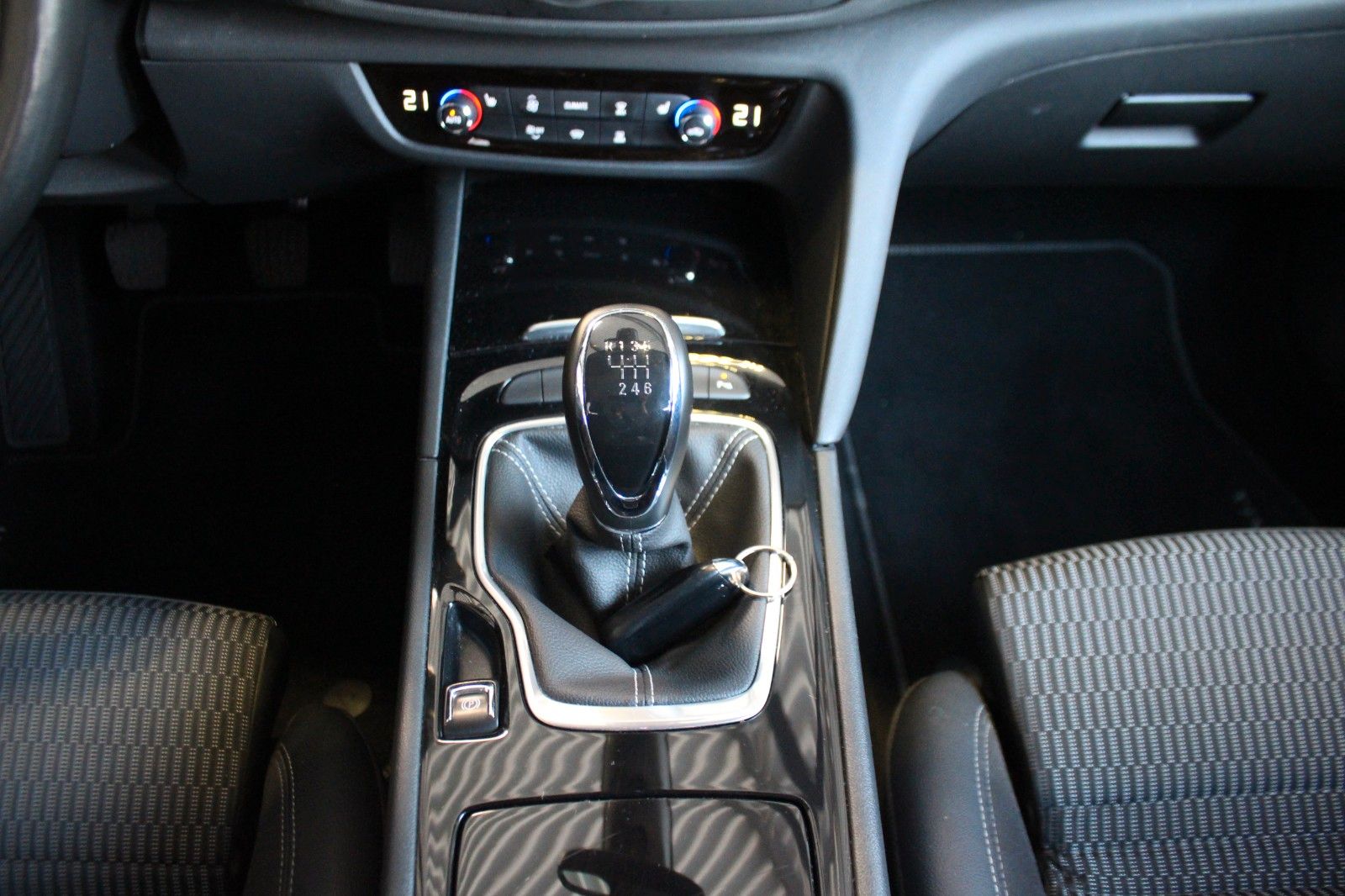Opel Insignia B Grand Sport Voll-LED Massage Kamera foto 16