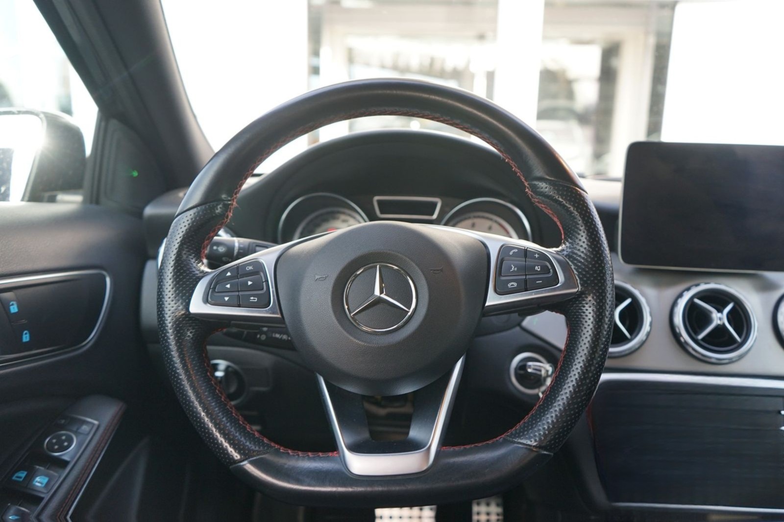Mercedes-Benz GLA 200 AMG Line Xenon Navi Sitzheizung Kamera foto 11