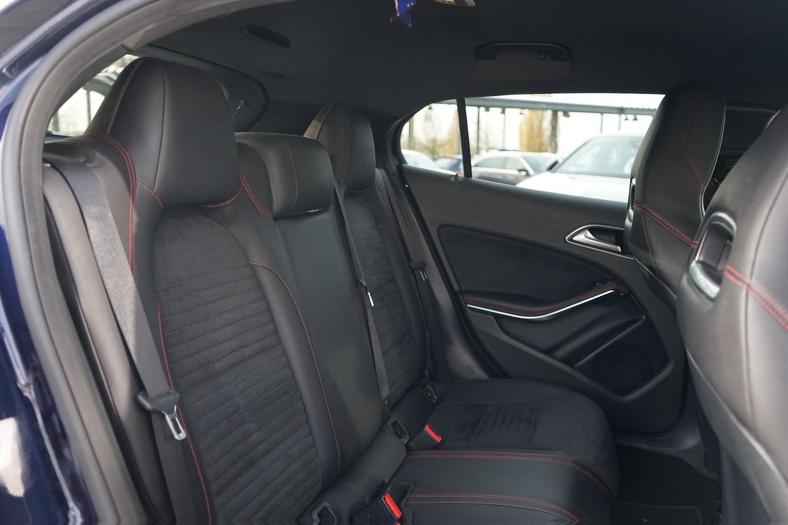 Mercedes-Benz GLA 200 AMG Line Xenon Navi Sitzheizung Kamera foto 26