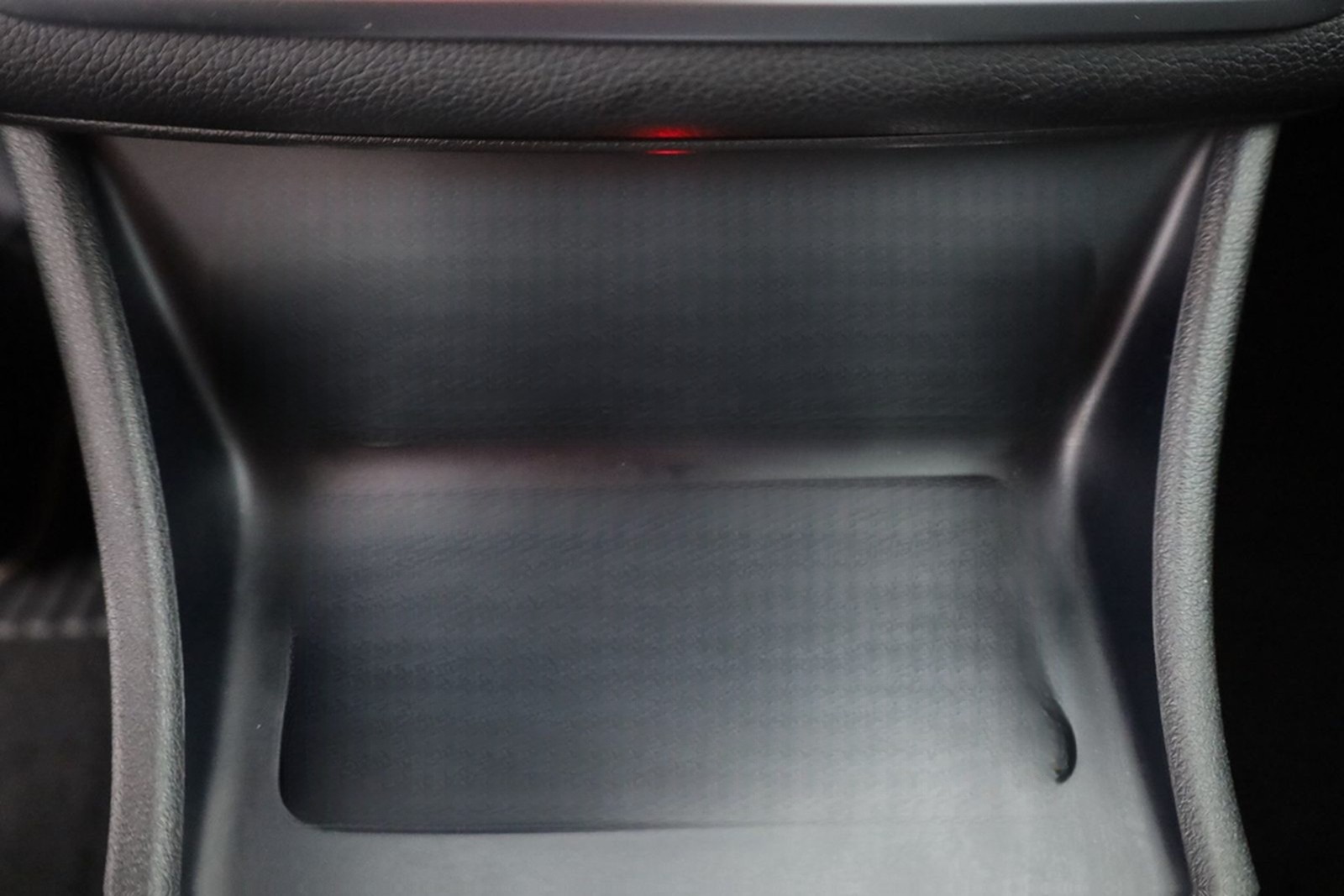 Mercedes-Benz GLA 180 LED Navi Sitzheizung Teilleder PDC ACC foto 13